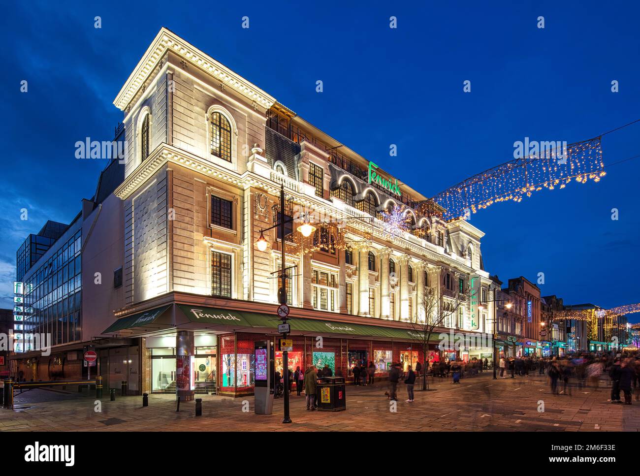 Fenwick at Christmas, Northumberland Street Newcastle upon Tyne, Tyne & Wear, England, Großbritannien Stockfoto