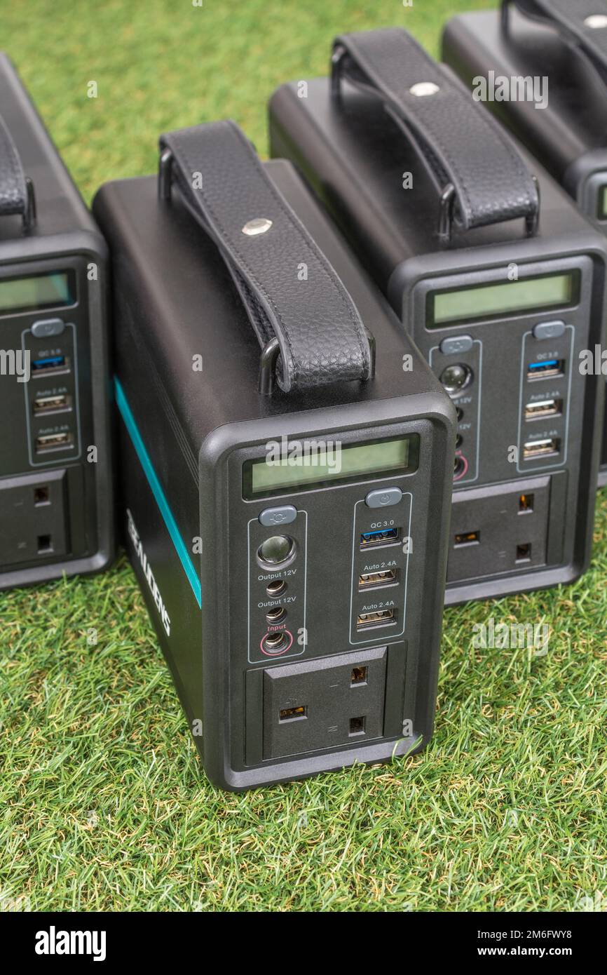 Foto von Beaudens 166Wh/52000mAh Solarenergiebank/Solargenerator. Kleine und beliebte wiederaufladbare Akkueinheit für die Notstromversorgung. Siehe Hinweise Stockfoto
