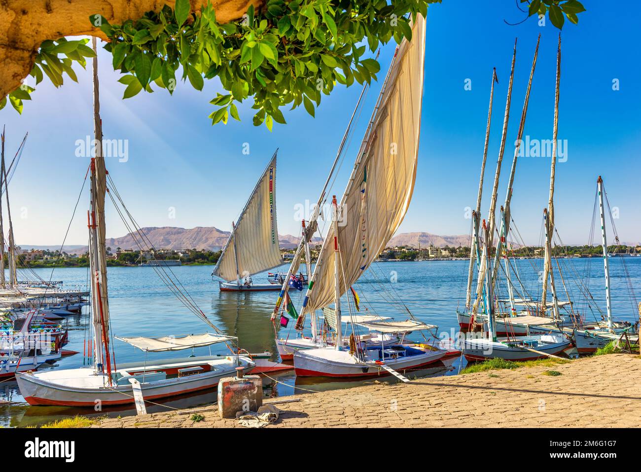 Segelboote in Luxor Stockfoto Segelboote in Luxor Stockfoto