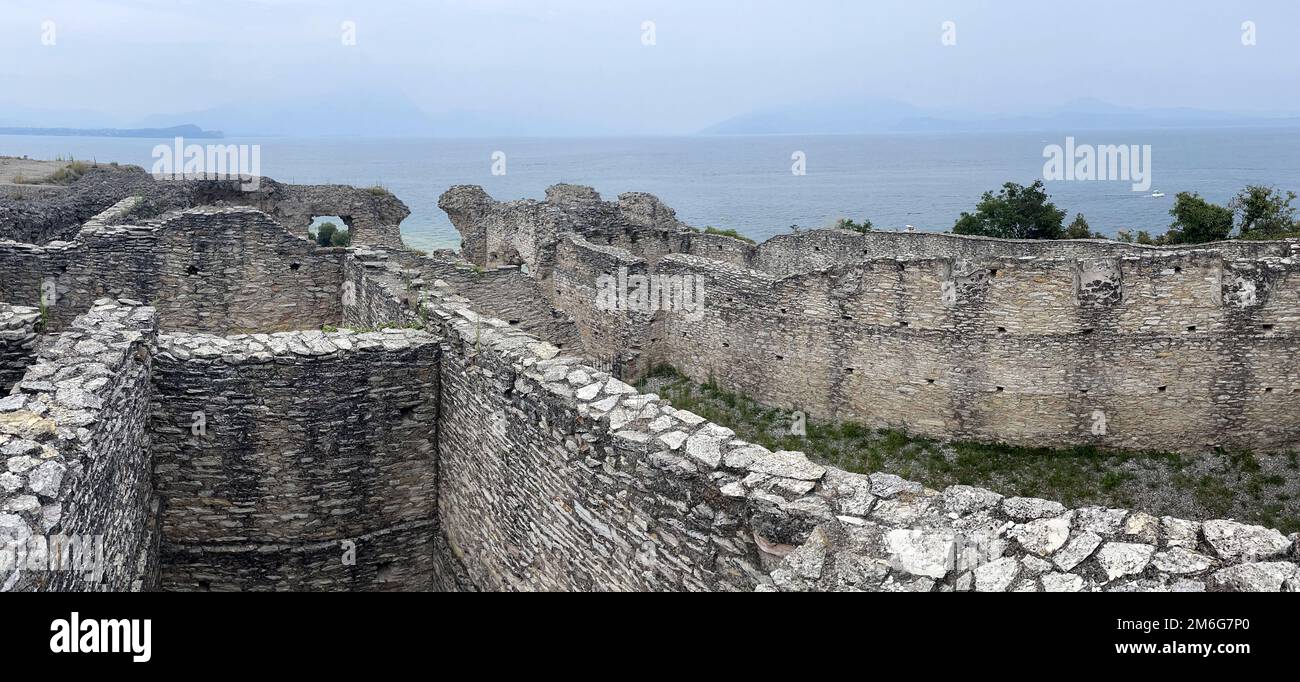 Ruinen der römischen Villa Grotten von Catullus in sirmione am gardasee in itlay Stockfoto