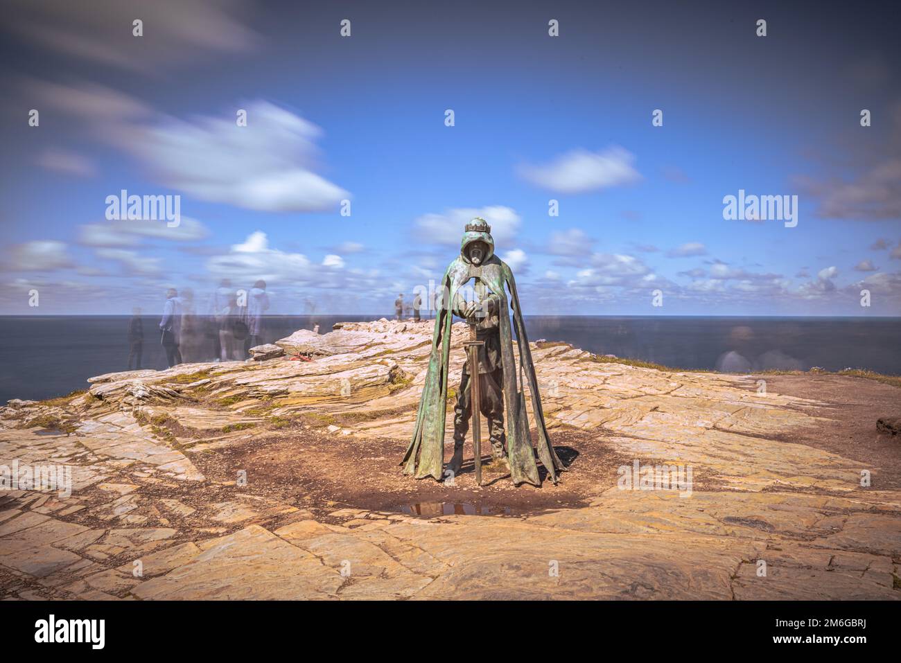 Tintagel - Mai 30 2022: Die legendäre antike Stadt Tintagel in Cornwall, England. Stockfoto