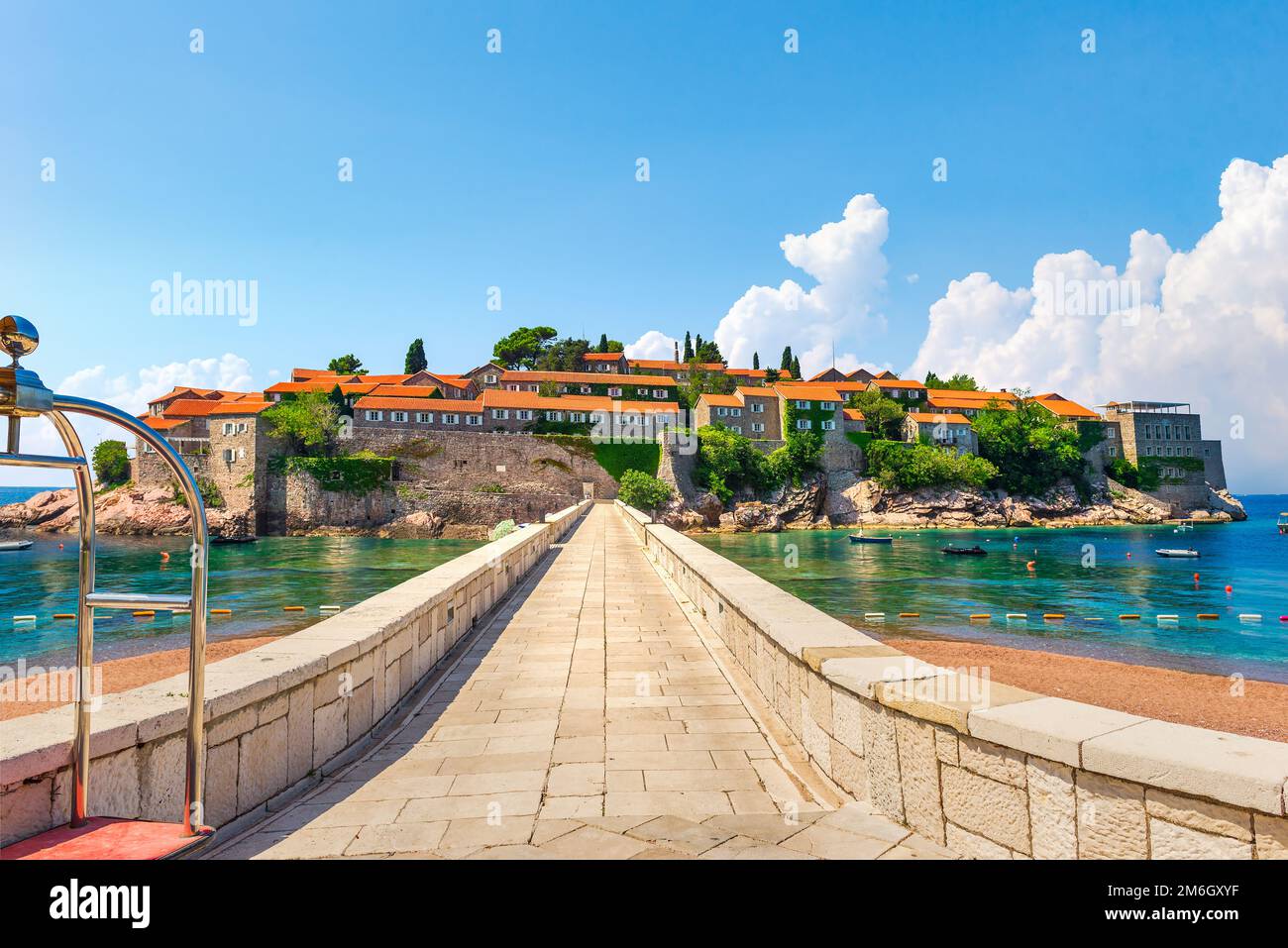 Straße nach Sveti Stefan Stockfoto Straße nach Sveti Stefan Stockfoto