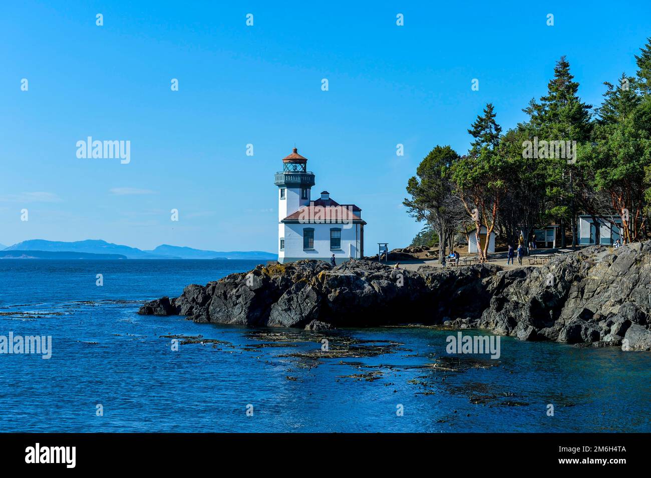 Der Leuchtturm von Lime Ofen, San Juan Island. Bundesstaat Washington, USA Stockfoto