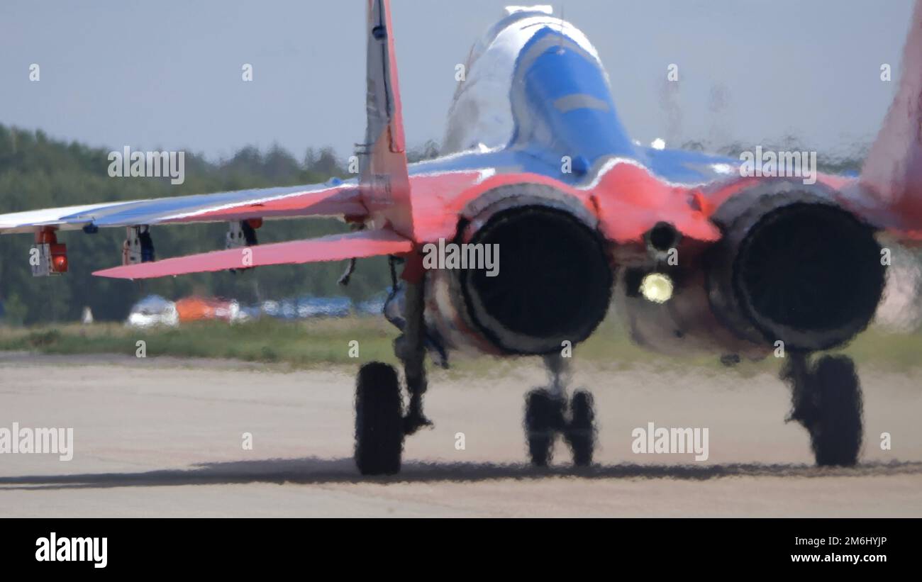 Moskau Russland Flugplatz Zhukovsky 25. Juli 2021: Aerobatikteam Swifts MiG-29 Perfoming Demonstrationsflug der International Stockfoto