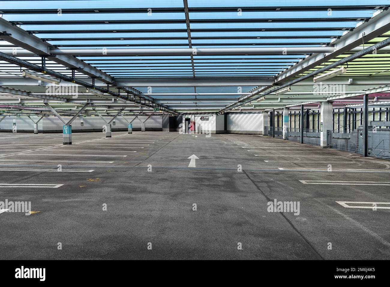 Parkhaus auf der Frankfurter Messe Stockfoto
