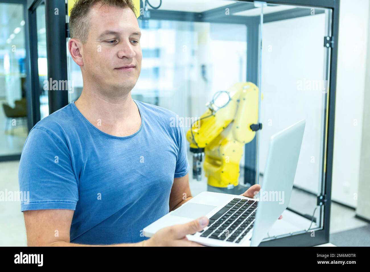 Entwicklung Von Industrierobotern Stockfoto