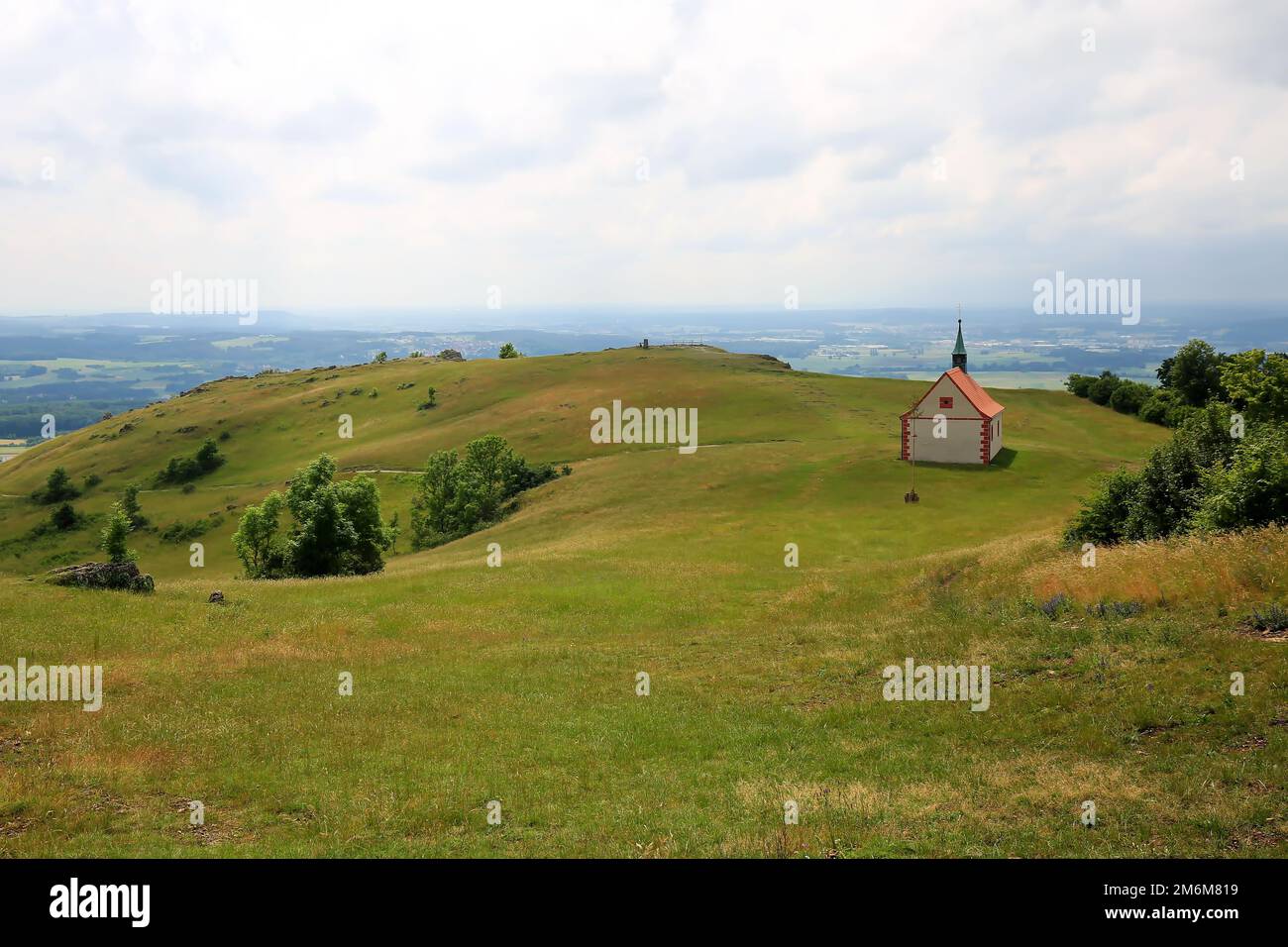 Die Walberla ist eine traumhafte Landschaft in der fränkischen Schweiz Stockfoto