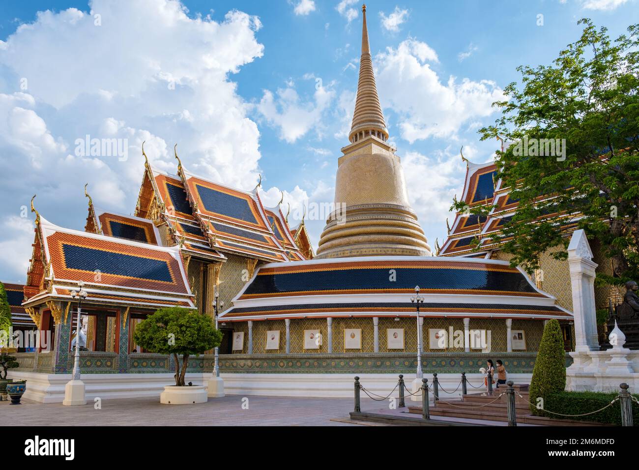 Wat Ratchabophit Tempel in Bangkok Thailand, wunderschöner Tempel mit goldener Pagode in Bangkok Stockfoto