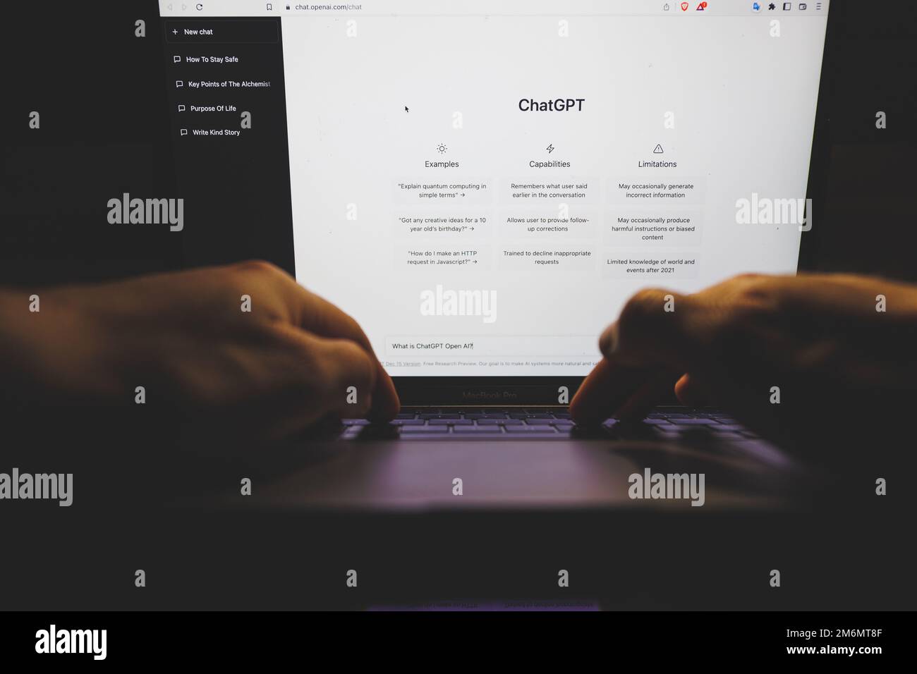 ChatGPT OpenAI-Computerprogramm mit künstlicher Intelligenz auf dem PC-Bildschirm Stockfoto