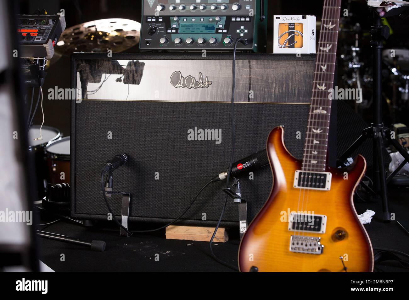 Jakko Jakszyk-Gitarre, fotografiert in Elstree Studios, London. Stockfoto