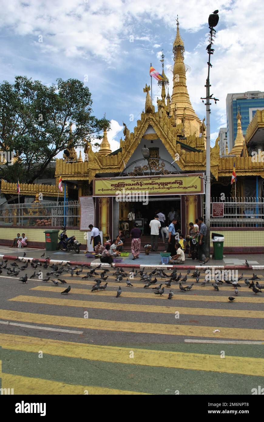 Straßenleben in Yangoon 2012 Stockfoto