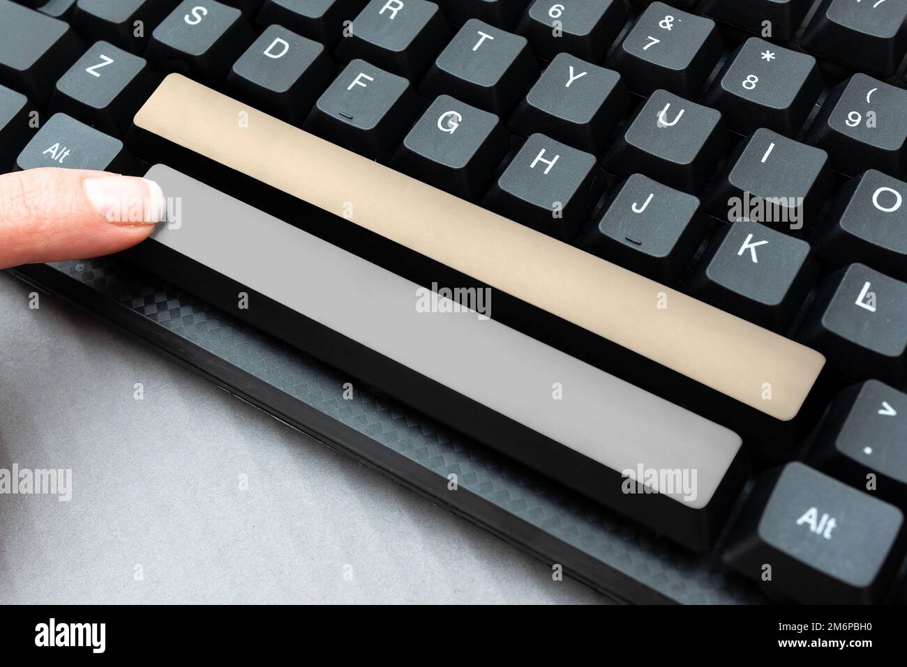 Eingeben Von Online-Netzwerkprotokollen, Erstellen Eines Neuen Firewall-Programms, Internetverbindungsstruktur, Betrieb Der Website, Progra Stockfoto