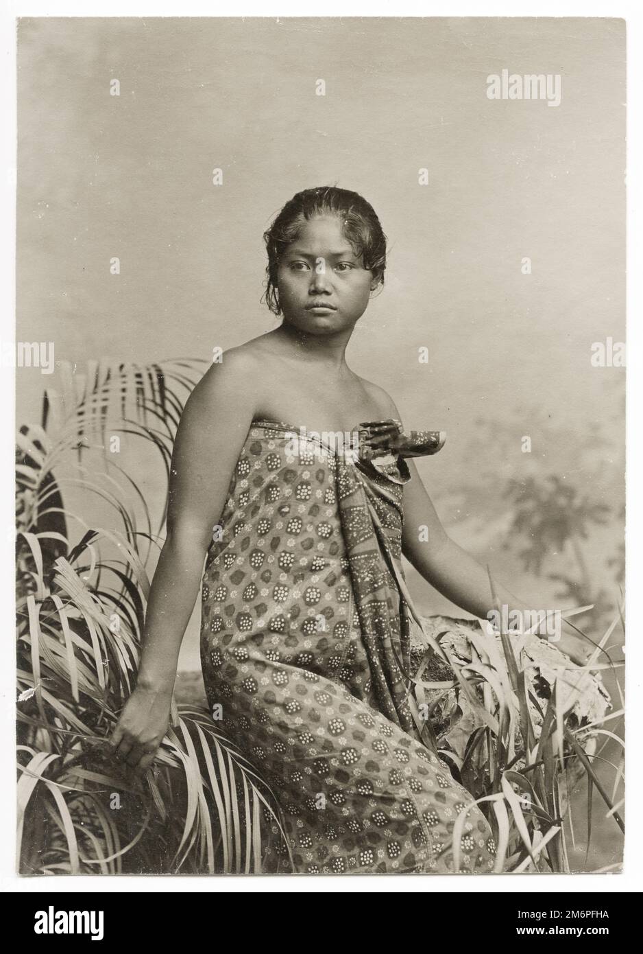 Foto des 19. Jahrhunderts: Südostasien, Indonesien, Frauenporträt Stockfoto