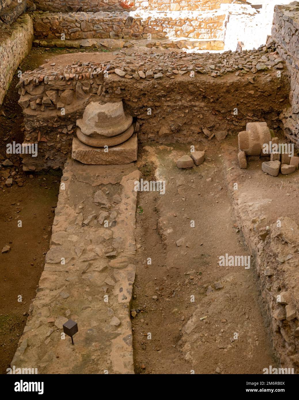 Bibracte Archäologisches Zentrum. Galische archäologische Ruinen auf dem Berg Beuvray. Europäische Ausgrabungsstätte. Keltische Menschen der Aedui. Stockfoto