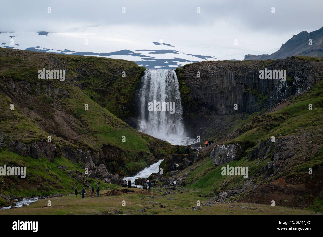Kerlingarfoss Wasserfall in der Nähe von Olafsvik auf Islands Halbinsel Snafellsnes. Stockfoto