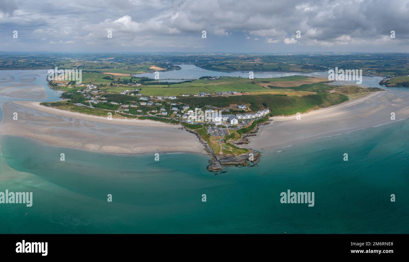 Panoramablick auf Inchydoney Beach in der Grafschaft Cork im Südwesten Irlands Stockfoto