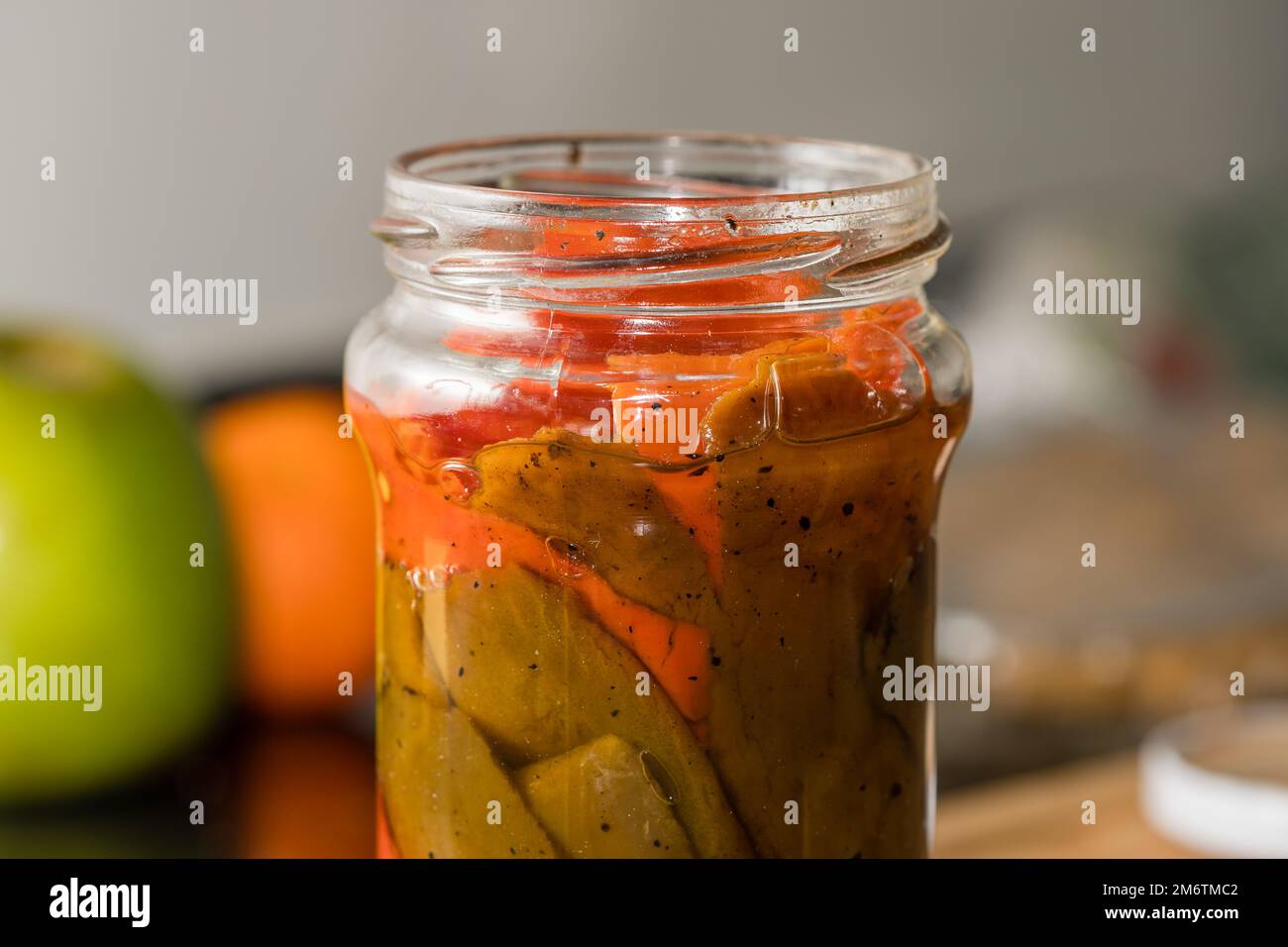 Essbares glas -Fotos und -Bildmaterial in hoher Auflösung – Alamy Essbares glas -Fotos und -Bildmaterial in hoher Auflösung – Alamy