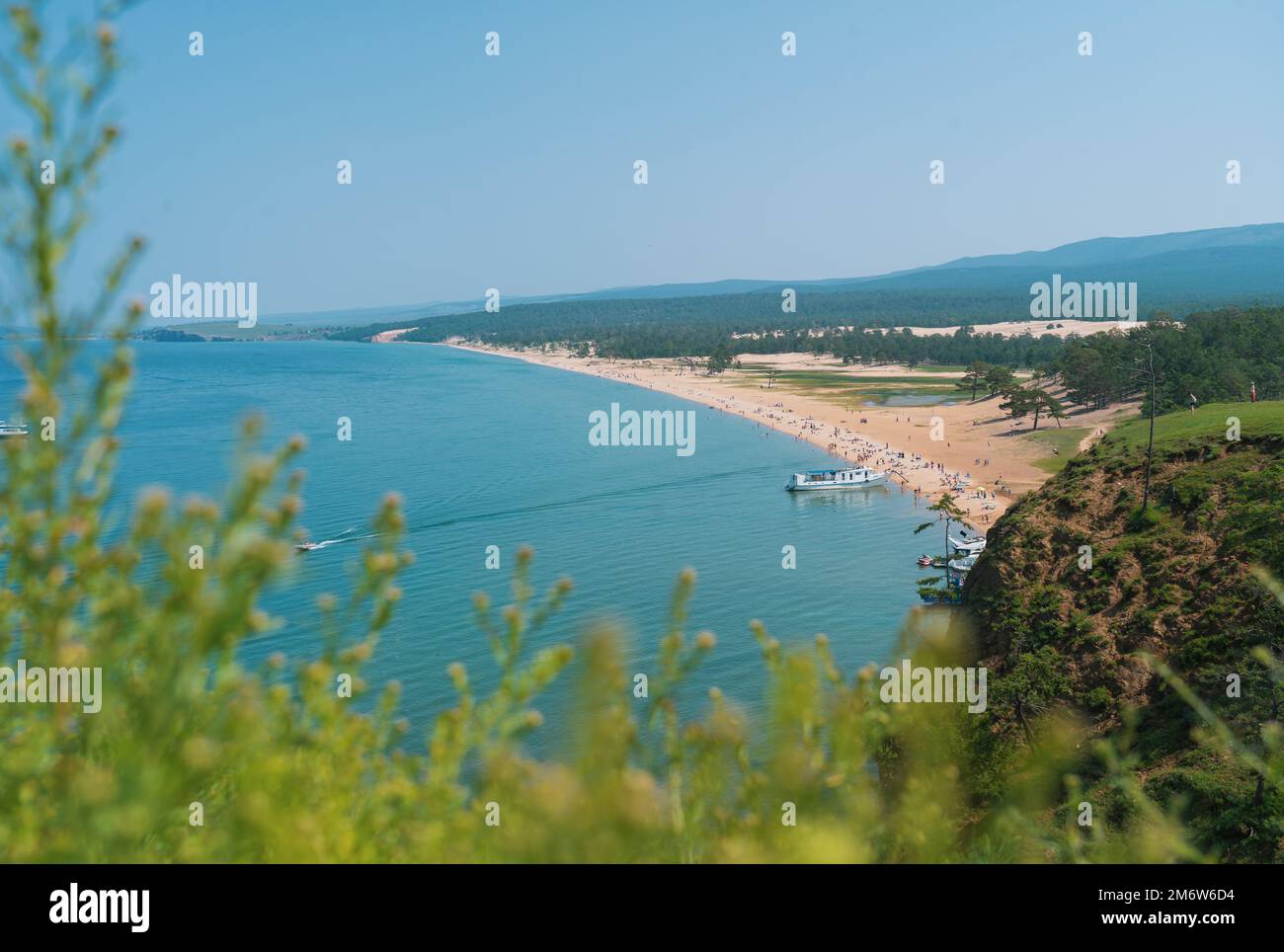 Der Baikalsee ist ein Riftsee im Süden Sibiriens, Russland. Der größte