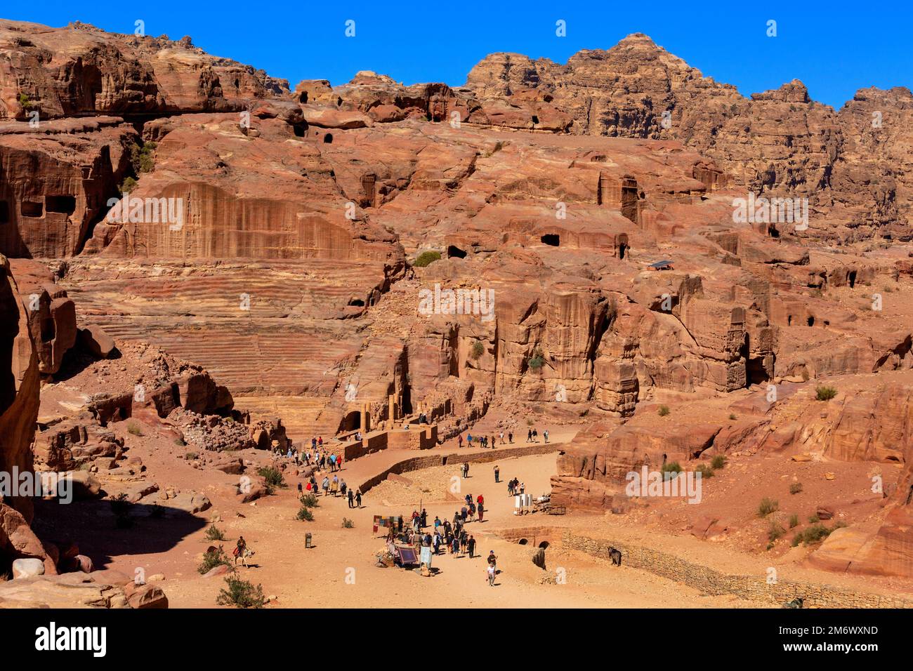 Nabateanisches Amphitheater in Petra, Jordanien Stockfoto