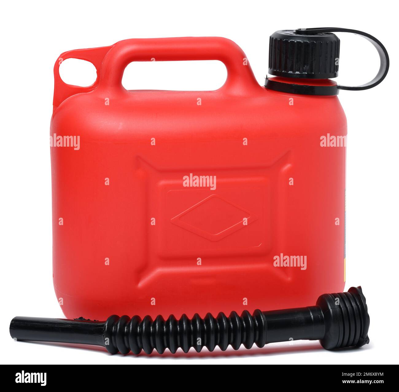 Roter Kunststoffkanister für flüssige Kraftstoffe und Schmiermittel auf einem weißen isolierten Hintergrund Stockfoto