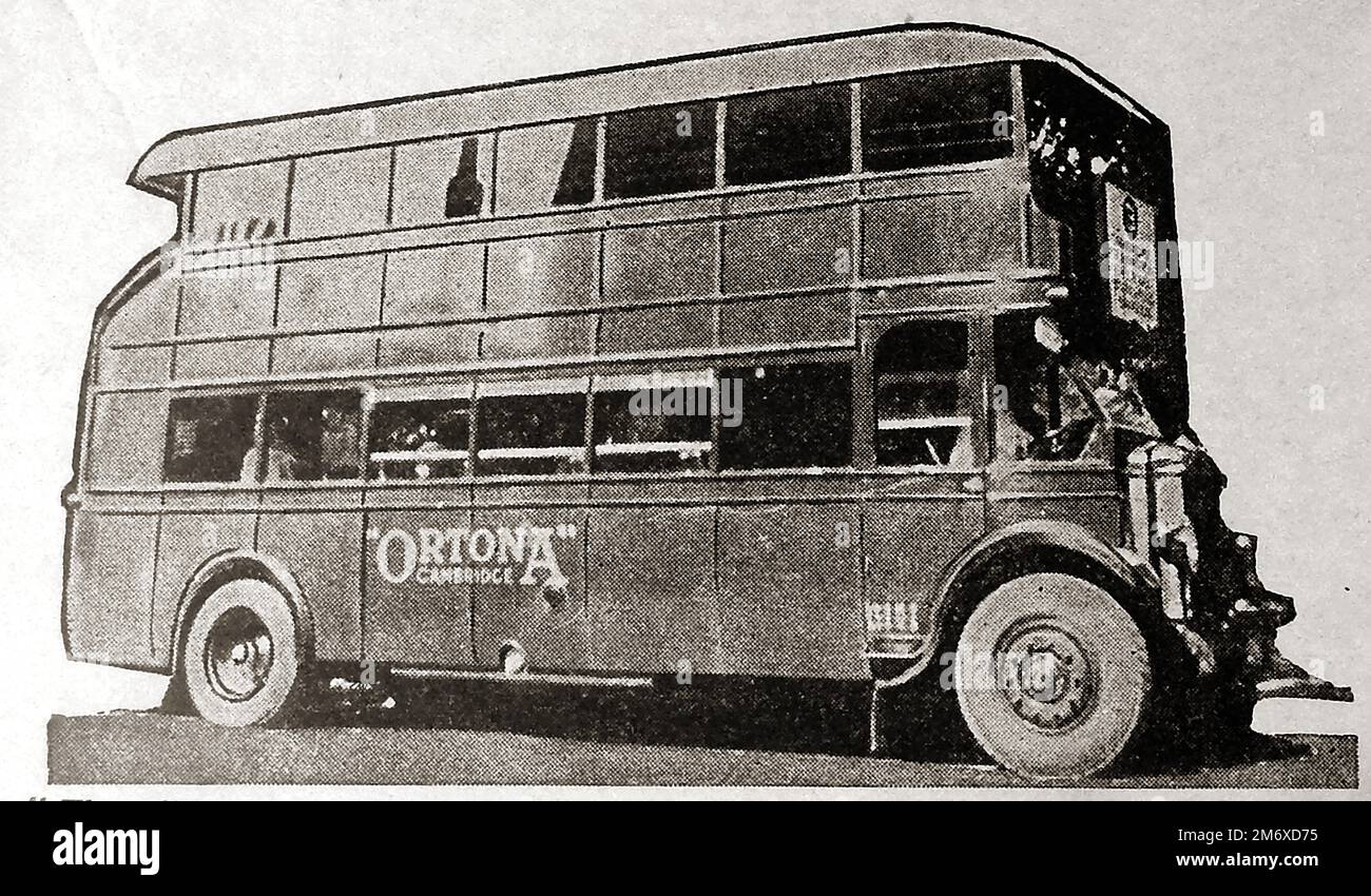 Ein früheres Bild eines 'Ortona;, Cambridge Leyland 51-Sitzer Doppeldeckerbus. Im Jahr 1907 gründete sich ein Busunternehmen, das die Todesglocke der alten Straßenbahnen läutete. Im Gegensatz zu den Straßenbahnen, die auf Anfrage überall halten würden, führte Ortona bestimmte Bushaltestellen ein. Stockfoto