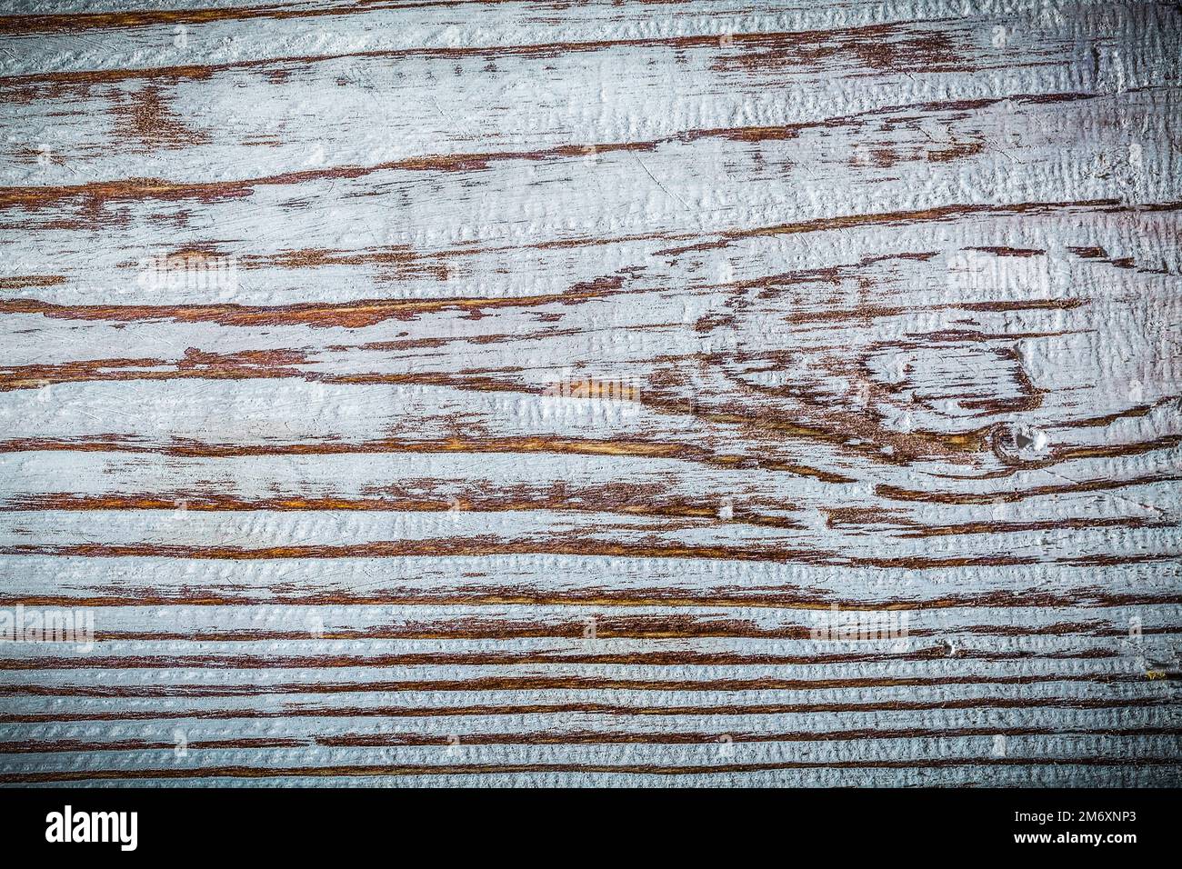 Langlebige natürliche Holztafel mit horizontaler Ansicht. Stockfoto
