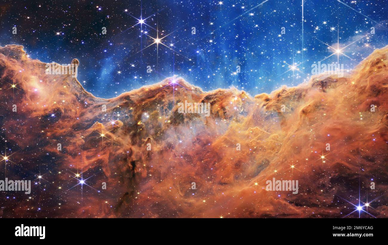 Kosmische Klippen im Carina-Nebel. James Webb Weltraumteleskop. Glitzernde Landschaft der Sternengeburt. Elemente dieses Bildes, bereitgestellt von der NASA. Stockfoto