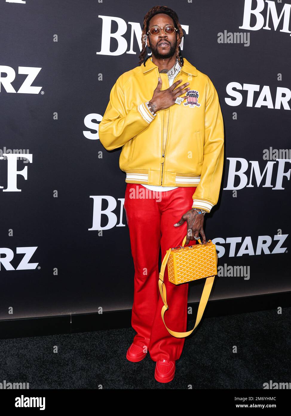 Hollywood, Usa. 05. Januar 2023. HOLLYWOOD, LOS ANGELES, KALIFORNIEN, USA - JANUAR 05: Der amerikanische Rapper 2 Chainz (Tauheed K. Epps) trifft am 5. Januar 2023 auf der Los Angeles Premiere der STARZ' 'BMF' (Black Mafia Family) Staffel 2 ein, die am. Januar im TCL Chinese Theatre IMAX in Hollywood, Los Angeles, Kalifornien, USA stattfindet. (Foto: Xavier Collin/Image Press Agency) Kredit: Image Press Agency/Alamy Live News Stockfoto