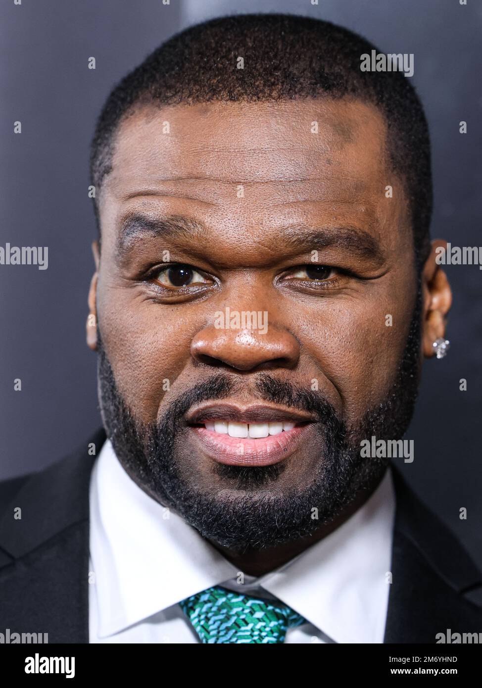 Hollywood, Usa. 05. Januar 2023. HOLLYWOOD, LOS ANGELES, KALIFORNIEN, USA - JANUAR 05: Amerikanischer Rapper, Schauspieler und Geschäftsmann 50 Cent (Curtis James Jackson III) trifft am 5. Januar 2023 auf dem IMAX-Platz des TCL Chinese Theatre in Hollywood, Los Angeles, Kalifornien, USA auf der Premiere von STARZ' „BMF“ (Black Mafia Family) Staffel 2 ein. (Foto: Xavier Collin/Image Press Agency) Kredit: Image Press Agency/Alamy Live News Stockfoto