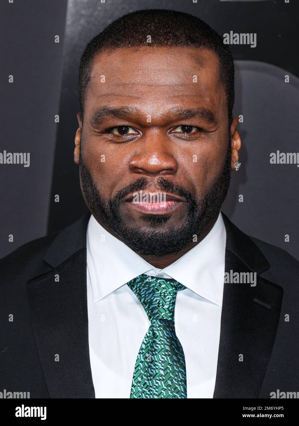 Hollywood, Usa. 05. Januar 2023. HOLLYWOOD, LOS ANGELES, KALIFORNIEN, USA - JANUAR 05: Amerikanischer Rapper, Schauspieler und Geschäftsmann 50 Cent (Curtis James Jackson III) trifft am 5. Januar 2023 auf dem IMAX-Platz des TCL Chinese Theatre in Hollywood, Los Angeles, Kalifornien, USA auf der Premiere von STARZ' „BMF“ (Black Mafia Family) Staffel 2 ein. (Foto: Xavier Collin/Image Press Agency) Kredit: Image Press Agency/Alamy Live News Stockfoto