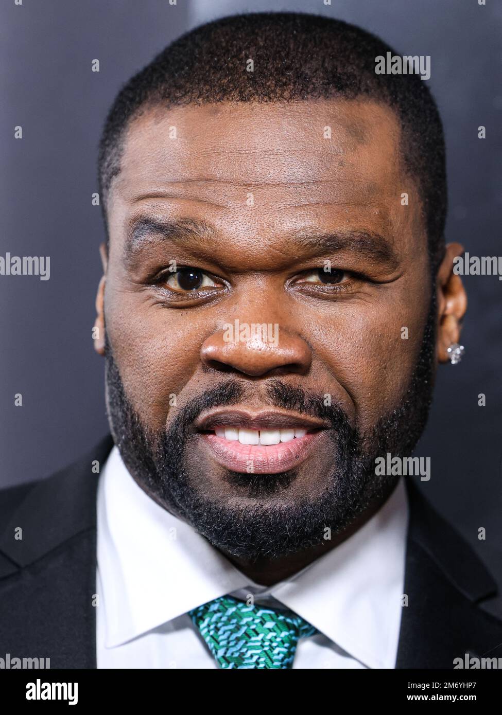 Hollywood, Usa. 05. Januar 2023. HOLLYWOOD, LOS ANGELES, KALIFORNIEN, USA - JANUAR 05: Amerikanischer Rapper, Schauspieler und Geschäftsmann 50 Cent (Curtis James Jackson III) trifft am 5. Januar 2023 auf dem IMAX-Platz des TCL Chinese Theatre in Hollywood, Los Angeles, Kalifornien, USA auf der Premiere von STARZ' „BMF“ (Black Mafia Family) Staffel 2 ein. (Foto: Xavier Collin/Image Press Agency) Kredit: Image Press Agency/Alamy Live News Stockfoto