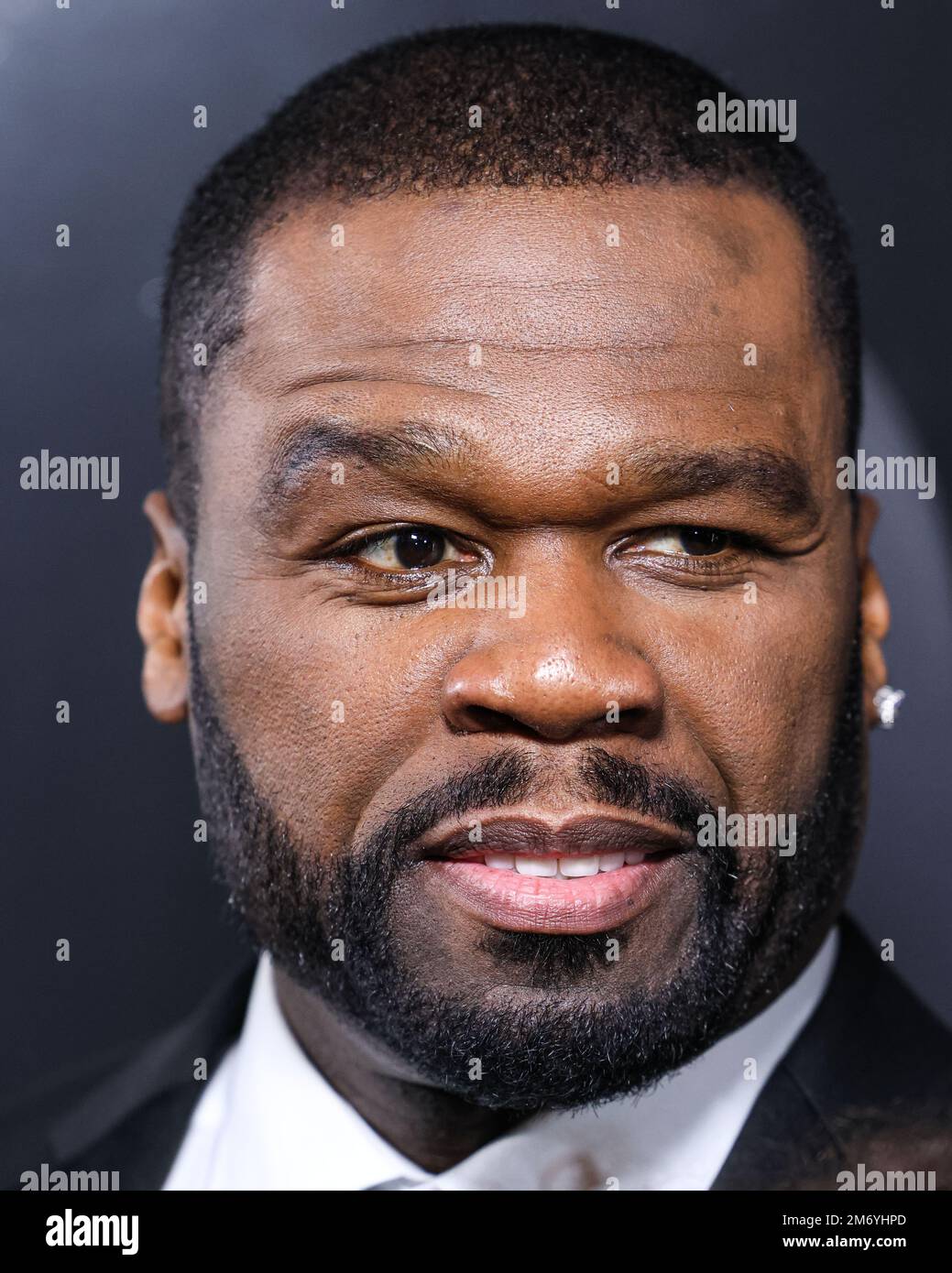 Hollywood, Usa. 05. Januar 2023. HOLLYWOOD, LOS ANGELES, KALIFORNIEN, USA - JANUAR 05: Amerikanischer Rapper, Schauspieler und Geschäftsmann 50 Cent (Curtis James Jackson III) trifft am 5. Januar 2023 auf dem IMAX-Platz des TCL Chinese Theatre in Hollywood, Los Angeles, Kalifornien, USA auf der Premiere von STARZ' „BMF“ (Black Mafia Family) Staffel 2 ein. (Foto: Xavier Collin/Image Press Agency) Kredit: Image Press Agency/Alamy Live News Stockfoto