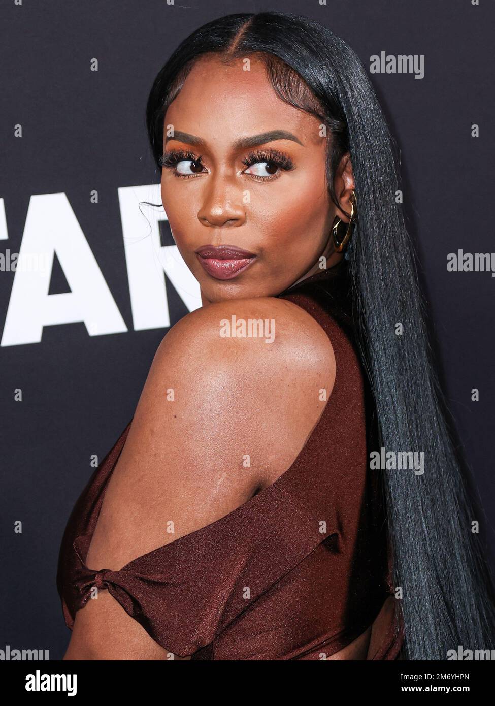 HOLLYWOOD, LOS ANGELES, KALIFORNIEN, USA - JANUAR 05: Die amerikanische Rapper Kash Doll (Arkeisha Antoinette Knight) trifft am 5. Januar 2023 auf der Los Angeles Premiere der STARZ' 'BMF' (Black Mafia Family) Staffel 2 im TCL Chinese Theatre IMAX in Hollywood, Los Angeles, Kalifornien, USA ein. (Foto von Xavier Collin/Image Press Agency) Stockfoto