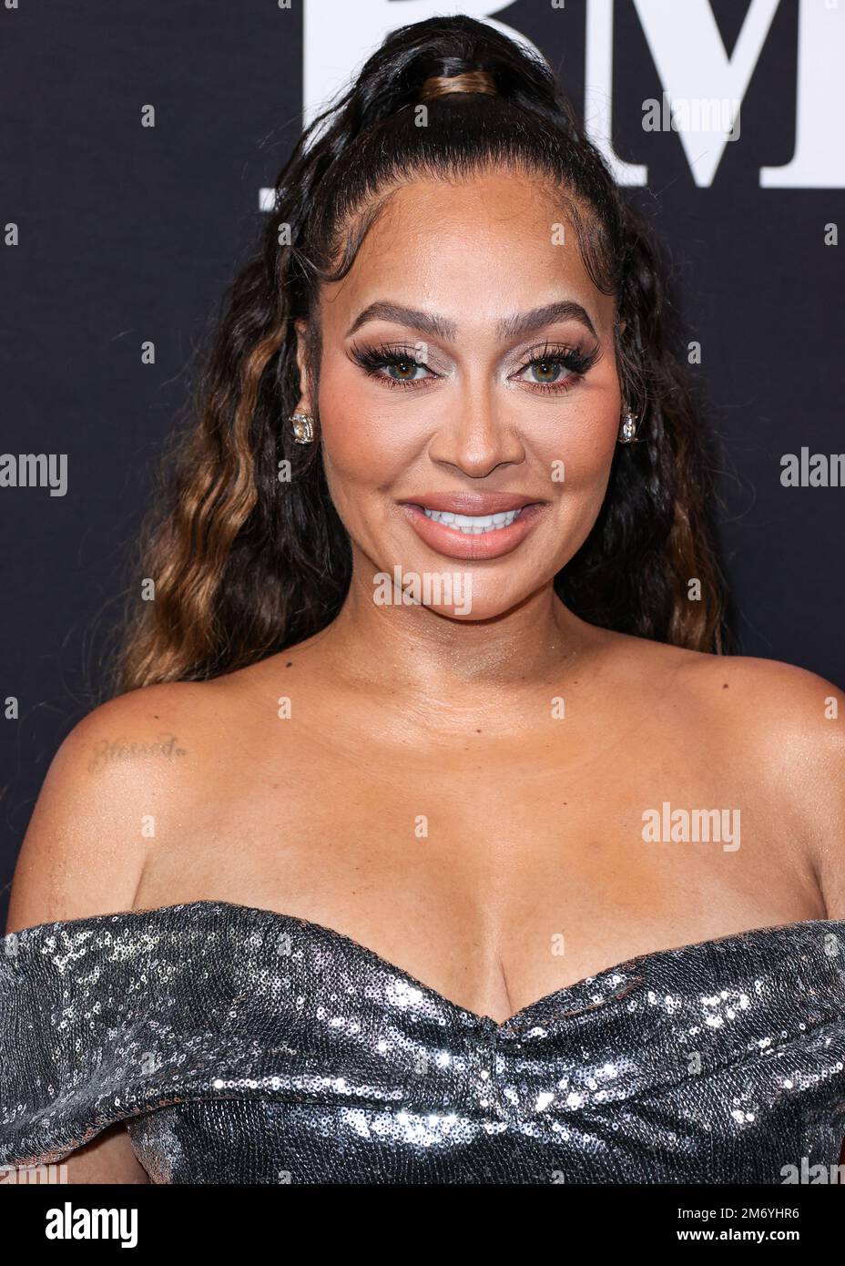 Hollywood, Usa. 05. Januar 2023. HOLLYWOOD, LOS ANGELES, KALIFORNIEN, USA - JANUAR 05: Die amerikanische Fernsehfigur und Schauspielerin La La Anthony (Alani Nicole Anthony) trifft am 5. Januar 2023 im TCL Chinese Theatre IMAX in Hollywood, Los Angeles, Kalifornien, USA auf der Premiere der STARZ' „BMF“ (Black Mafia Family) Staffel 2 in Los Angeles ein. (Foto: Xavier Collin/Image Press Agency) Kredit: Image Press Agency/Alamy Live News Stockfoto