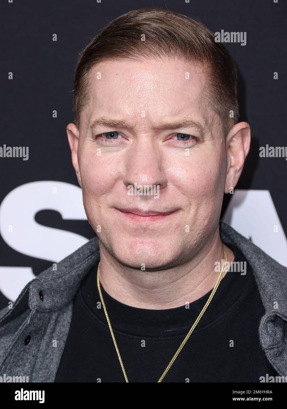 Hollywood, Usa. 05. Januar 2023. HOLLYWOOD, LOS ANGELES, KALIFORNIEN, USA - JANUAR 05: Der amerikanische Schauspieler Joseph Sikora trifft am 5. Januar 2023 auf dem IMAX-Kino des TCL Chinese Theatre in Hollywood, Los Angeles, Kalifornien, USA auf der Premiere der STARZ-Saison 2 (Black Mafia Family) in Los Angeles ein. (Foto: Xavier Collin/Image Press Agency) Kredit: Image Press Agency/Alamy Live News Stockfoto