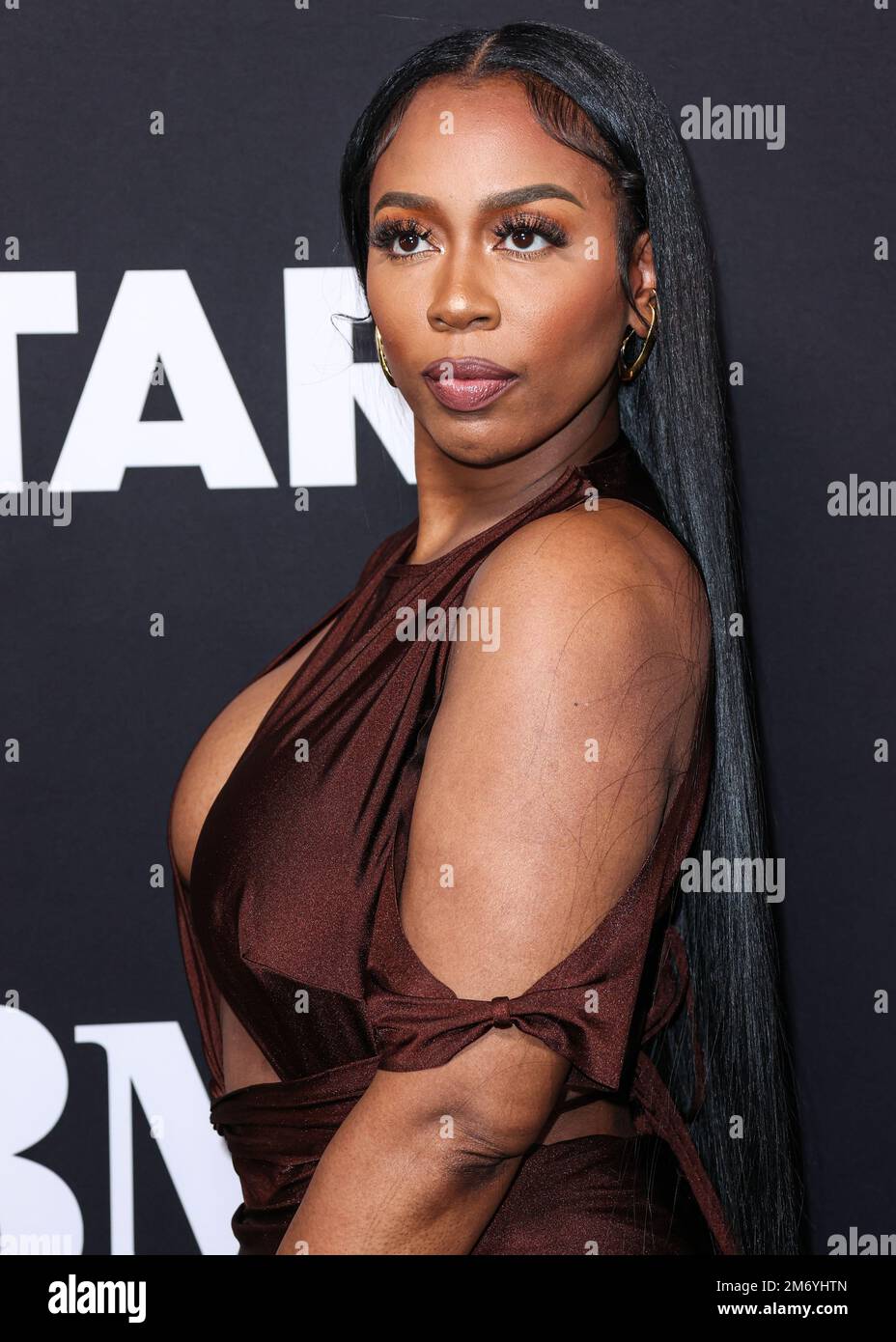Hollywood, Usa. 05. Januar 2023. HOLLYWOOD, LOS ANGELES, KALIFORNIEN, USA - JANUAR 05: Die amerikanische Rapper Kash Doll (Arkeisha Antoinette Knight) trifft am 5. Januar 2023 auf der Los Angeles Premiere der STARZ' 'BMF' (Black Mafia Family) Staffel 2 im TCL Chinese Theatre IMAX in Hollywood, Los Angeles, Kalifornien, USA ein. (Foto: Xavier Collin/Image Press Agency) Kredit: Image Press Agency/Alamy Live News Stockfoto