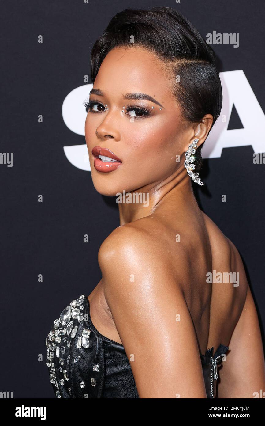 Hollywood, Usa. 05. Januar 2023. HOLLYWOOD, LOS ANGELES, KALIFORNIEN, USA - JANUAR 05: Amerikanische Schauspielerin, Model und Sängerin Serayah McNeill trifft am 5. Januar 2023 auf der Los Angeles Premiere von STARZ' 'BMF' (Black Mafia Family) Staffel 2 im TCL Chinese Theatre IMAX in Hollywood, Los Angeles, Kalifornien, USA ein. (Foto: Xavier Collin/Image Press Agency) Kredit: Image Press Agency/Alamy Live News Stockfoto