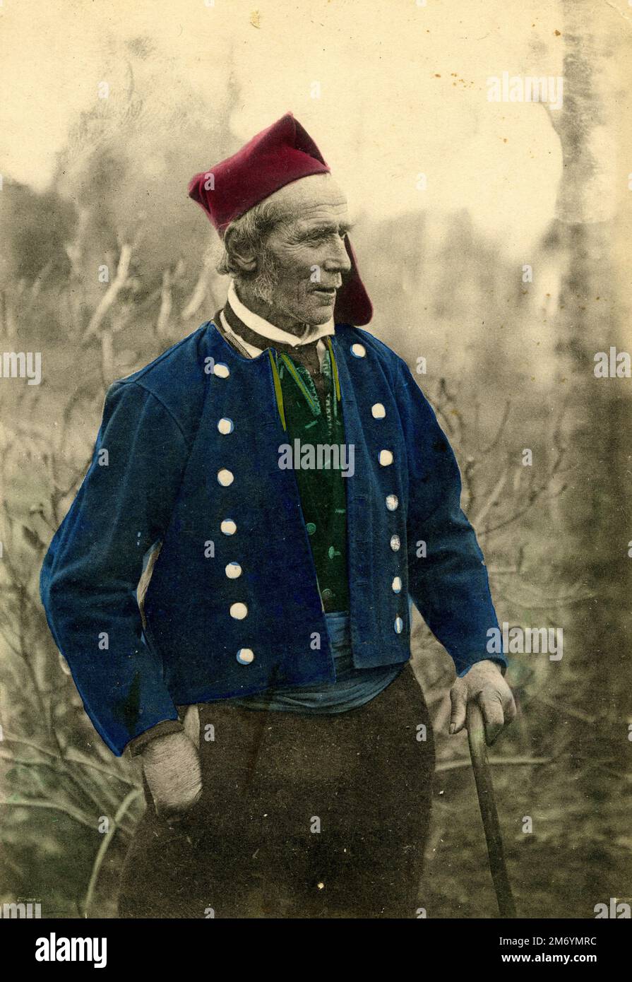 Mariage a Plougastel - UN homme de 82 und au mariage de ses Petits enfants Stockfoto