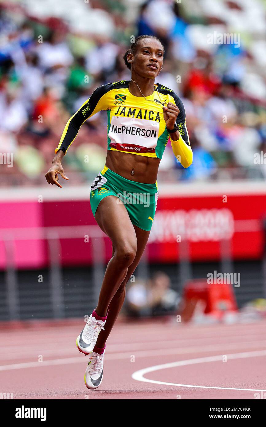 Stephenie Ann McPherson (JAM) nimmt an den 400 Meter langen Damen-Rennen bei den Olympischen Sommerspielen 2020 (2021) in Tokio, Japan Teil Stockfoto