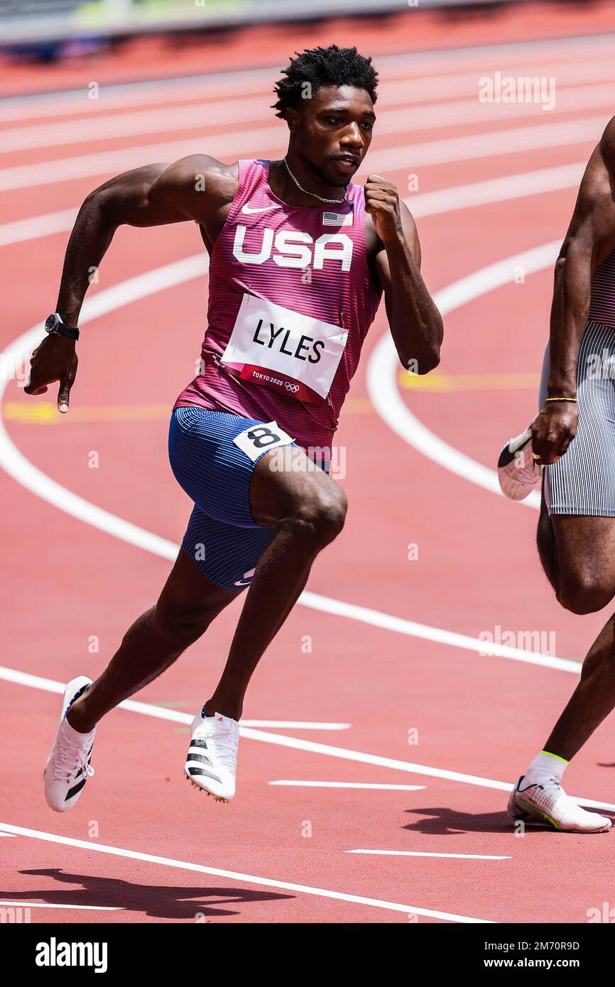 Noah Lyles (USA) tritt bei den Olympischen Sommerspielen 2020 (2021) in Tokio, Japan, in den 200 Meter hohen Herrentemperaturen an Stockfoto