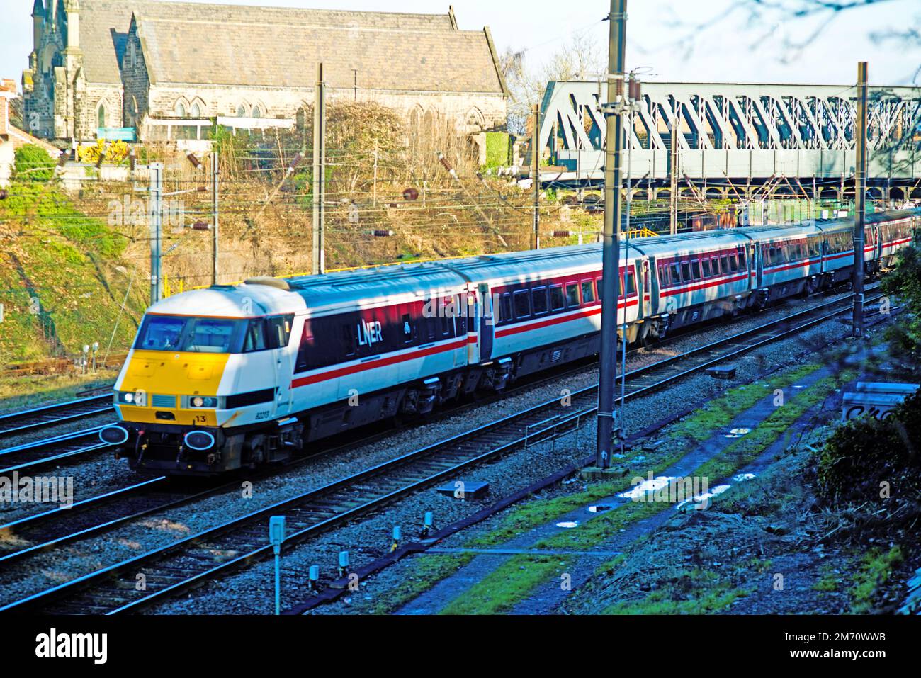 Klasse 82 in der neuen LNER-Aufmachung in Holgate, York, England Stockfoto