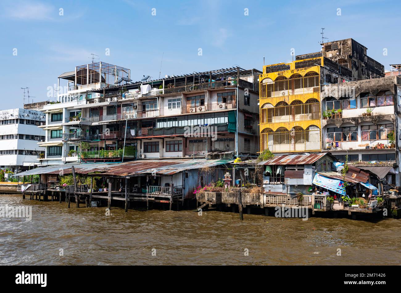 Appartement House am Chao Phraya Fluss, Bangkok, Thailand Stockfoto