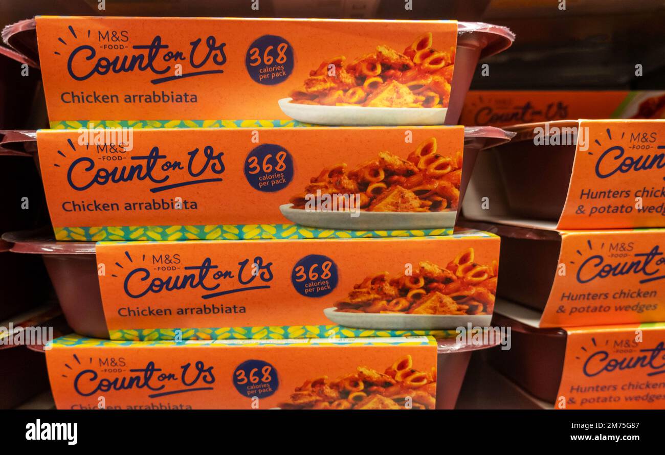 Marks and Spencer Count-on-US, Nudelgerichte Stockfoto