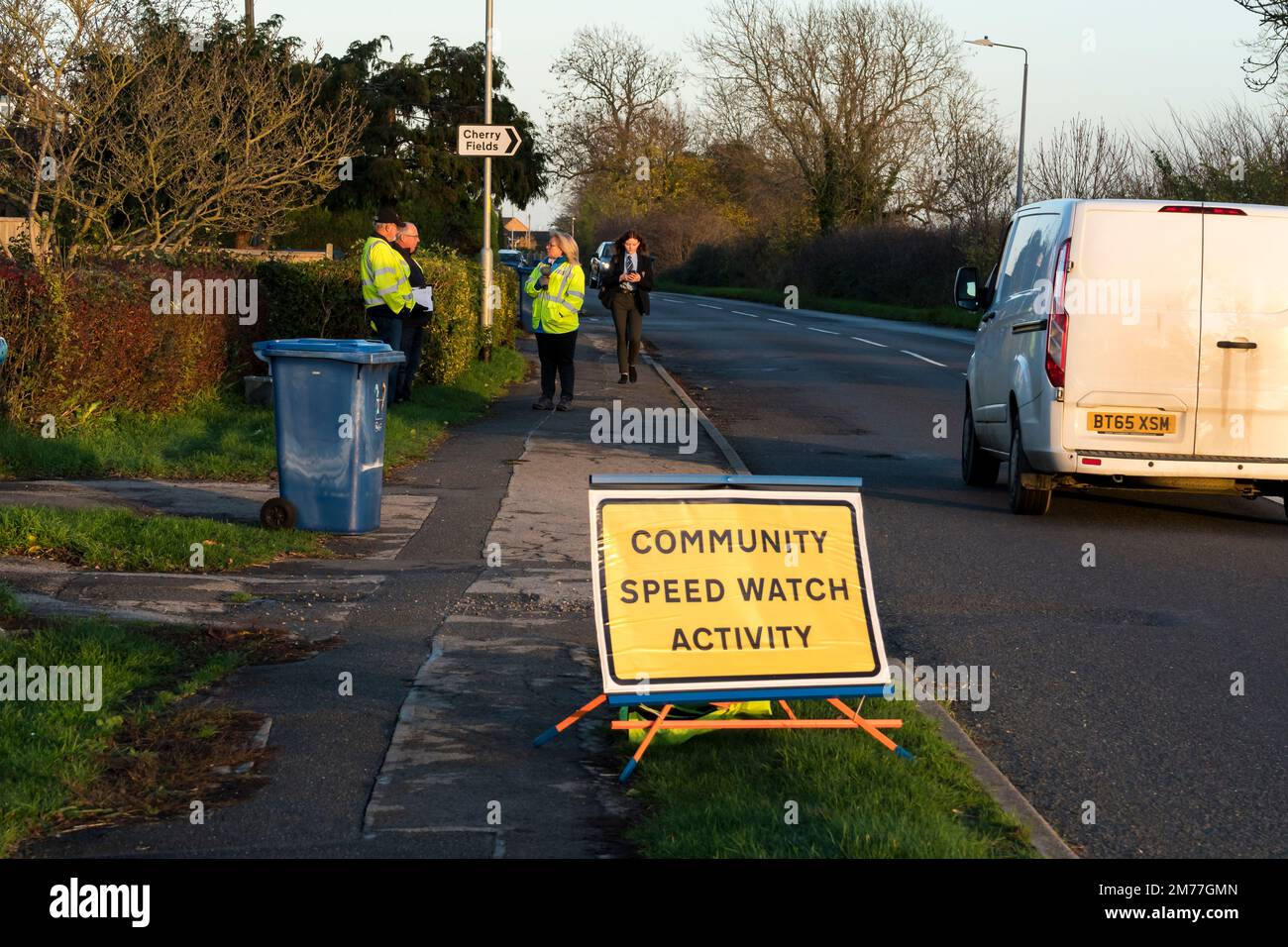 Community Speed Watch-Gruppe Fiskerton Road Cherry Willingham Lincolnshire 2022 Stockfoto