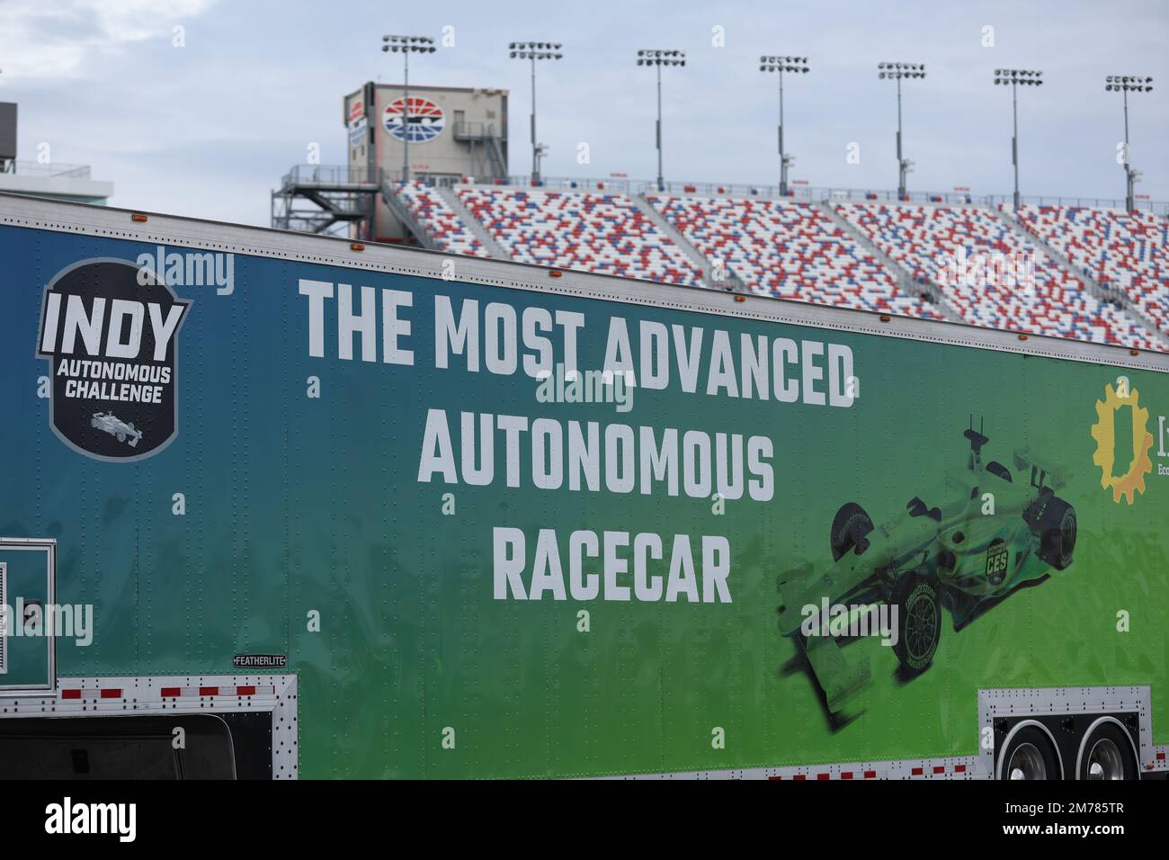 LAS VEGAS, NV - 7. JANUAR: Blick auf die Indy CES Autonomous Race Challenge während der CES 2023 auf dem Las Vegas Motor Speedway am 7. Januar 2023 in Las Vegas, Nevada. Kredit: mpi34/MediaPunch Stockfoto