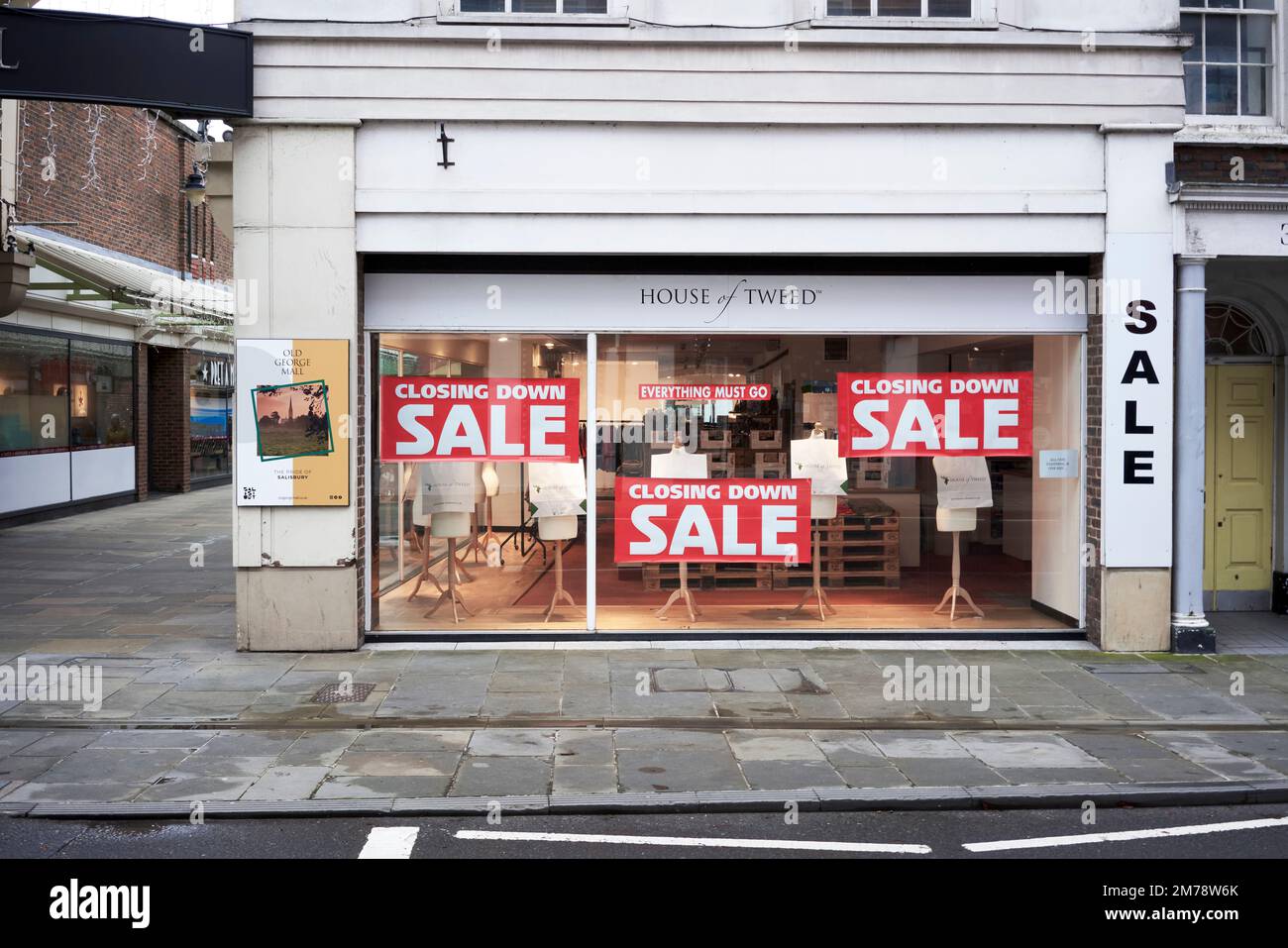 House of Tweed Bekleidungsgeschäft schließt Verkauf Stockfoto