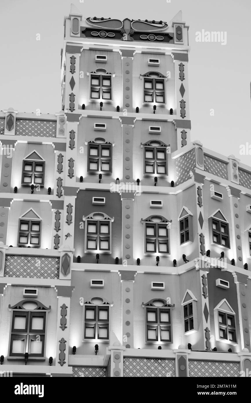 authentisches traditionelles Haus oder Gebäude im jemenitischen Stil Stockfoto