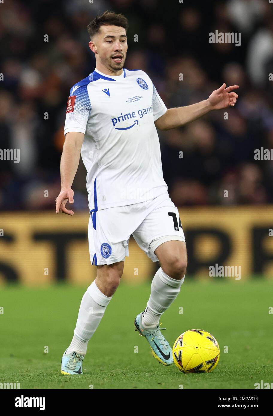 Birmingham, Großbritannien. 8. Januar 2023. Kane Smith aus Stevenage während des FA Cup-Spiels im Villa Park, Birmingham. Der Bildausdruck sollte lauten: Darren Staples/Sportimage Credit: Sportimage/Alamy Live News Stockfoto