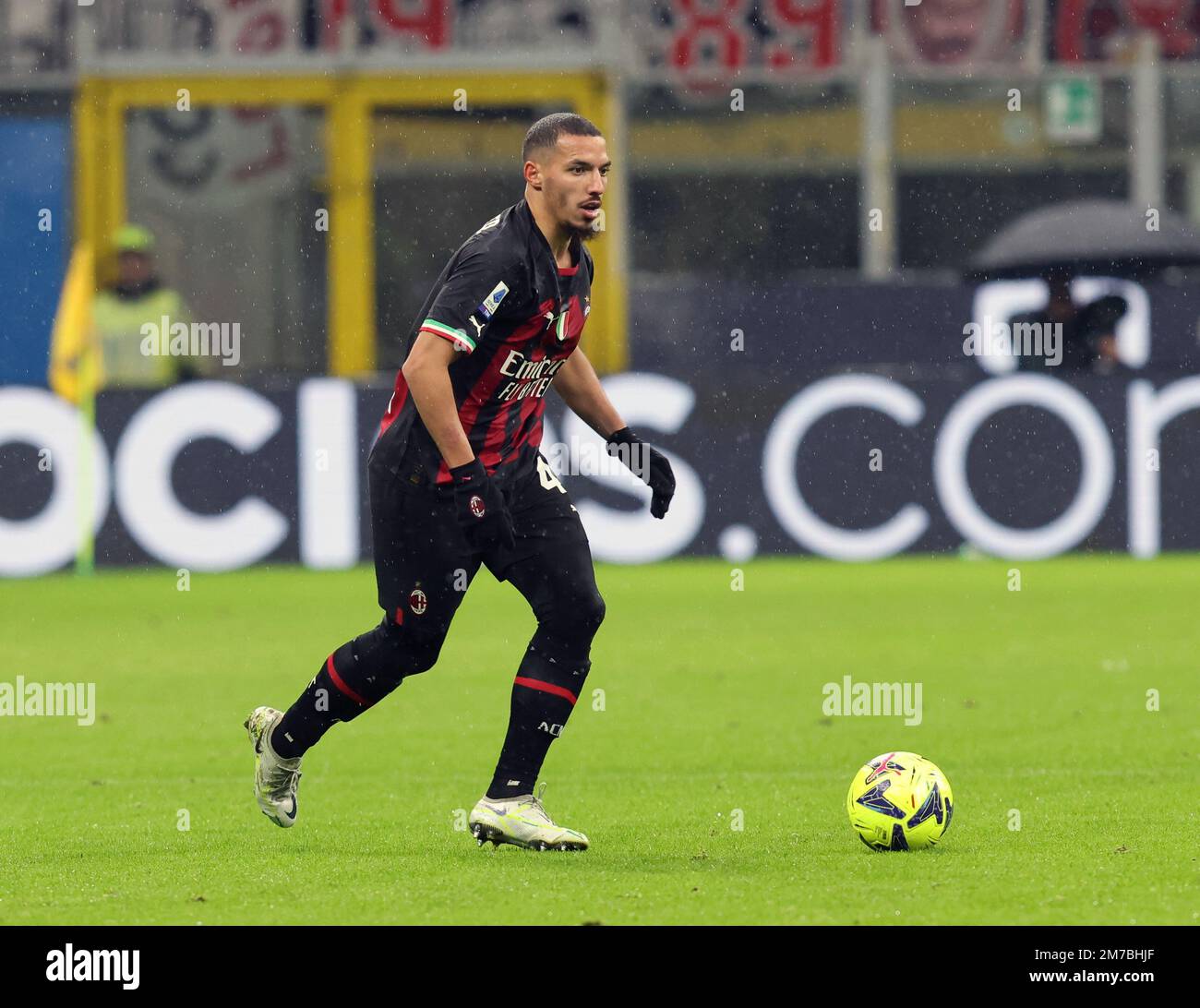 Mailand 08. Januar 2023 Stadio G Meazza Italienische Meisterschaft A Tim 2022/23 AC Milan - As Roma auf dem Foto : Bennacer ac Mailand Kredit: Christian Santi/Alamy Live News Stockfoto