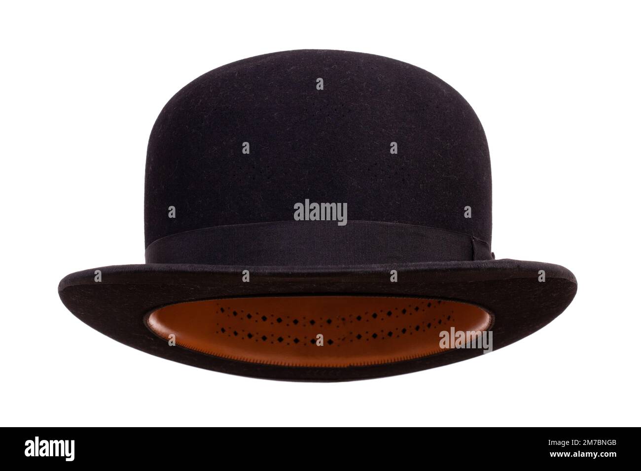 Schwarzer Bowler-Hut, Frontansicht isoliert auf weißem Hintergrund Stockfoto